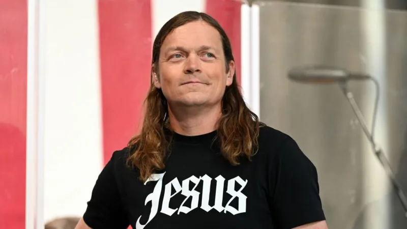brad arnold